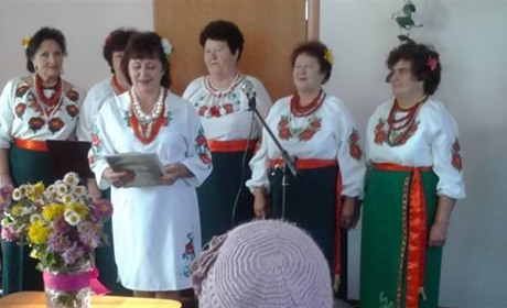 Тарасівський ансамбль дав чотири концерти за місяць