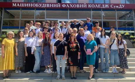 Про видатних земляків, поезію і відданість професії