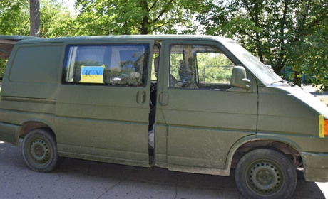 Воїни 57-ої бригади просять допомоги: потрібен бус, що перетворюється на автомайстерню