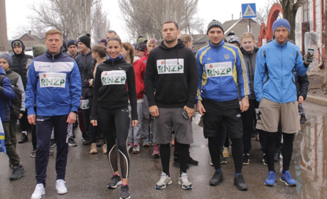 По калюжах із задоволенням: фоторепортаж із марафону«RNZP. 5 вікендів» у Гуляйполі
