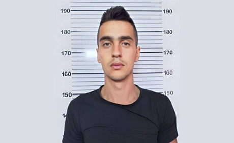 Пропонував хабар, а тепер переховується: жителя Сарненського району оголосили в розшук