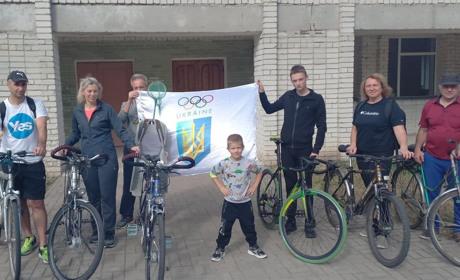 У Глухові відбулася велопрогулянка до Дня студентського спорту. Як долучитися до поїздок?