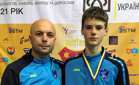 Звягельський каратист Артем Алексеєнко став срібним призером Чемпіонату України з карате