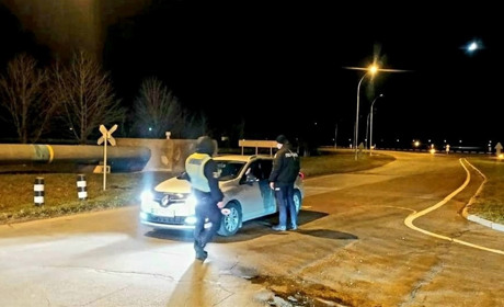 Увечері 10 листопада поліція отримала повідомлення про замінування Южно-Української атомної