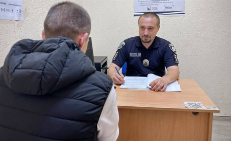 У Шостці судитимуть чоловіка, який скоїв розбійний напад на знайомого