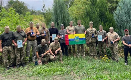 Військовослужбовці ЗСУ отримали подяки та пам’ятні знаки від Дворічанської громади