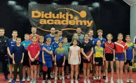 Юні сміляни здобули перемоги у турнірі «KRASNEBRUK OPEN»