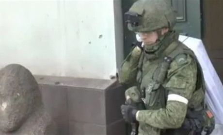 Росіяни грабують жителів окупованої частини Херсонщини. Мародерів на адреси наводять колаборанти