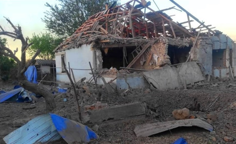 Правоохоронці показали наслідки ворожих обстрілів Херсонщини 30 серпня (ФОТО)