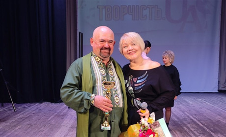 Коли талант і любов до України зливаються в пісні: зал стоячи аплодував Олександрові Ткаченку