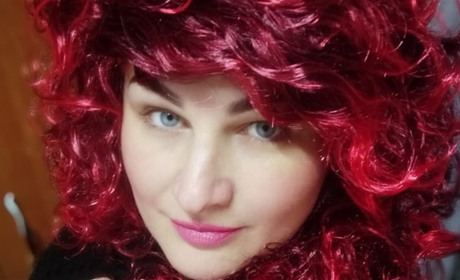 Бухгалтер, м’ясник, режисер, тамада, співачка, Снігурка. Мальва розповідає про творчість і мрії