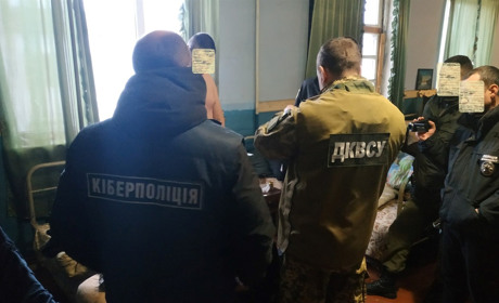 Ошукували з-за ґратів: у колонії на Сарнещині викрили групу шахраїв