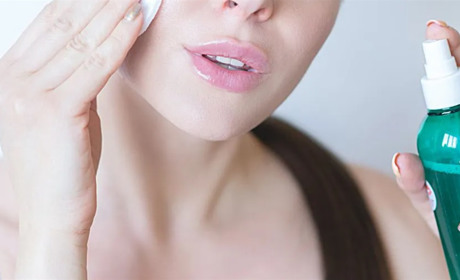 Міцели в дії: чому міцелярна вода краща за звичайне вмивання