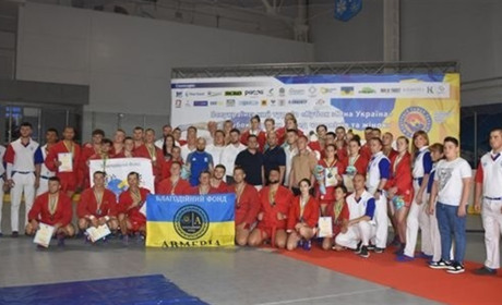 Чергові переможні досягнення нетішинських самбістів