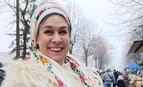 Різдвяний ярмарок у Звягелі: зібрано майже 40 тисяч гривень на підтримку підрозділу "Корд"