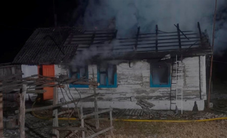 Знайшли в кімнаті біля вікна: у пожежі загинув чоловік із Сарненського району