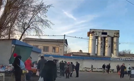 Ціни і мародери: чим стурбовані жителі Нової Каховки перед святами