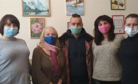 У Нікополі почав роботу волонтерський центр Святого Миколая