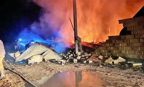 У Більській Волі разом із гаражем згорів трактор