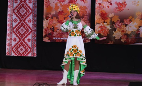 Ученица Белогоровской школы победила на всеукраинском многожанровом конкурсе 