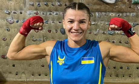 Уманська спортсменка Анастасія Ковальчук вийшла в чвертьфінал чемпіонату Європи з боксу