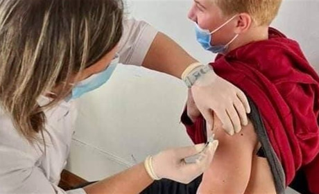 В суботу, 13 листопада, охочих вакциновуватимуть від COVID-19 в порядку живої черги з 9:00 до 16:00