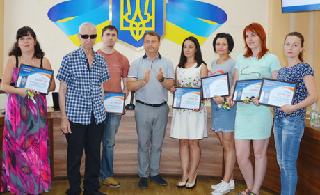 Ключі від квартир у Покровську отримали сім'ї переселенців 