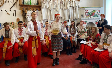 У Ніжинському медичному коледжі відбулося свято Андріївських вечорниць