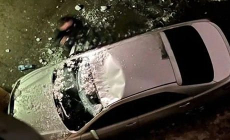 У Звягелі попереджають про падіння з дахів бурульок