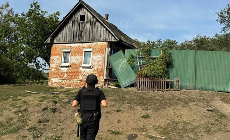 Є поранені та пошкоджено будинки. Які наслідки обстрілів Глухівщини минулої доби