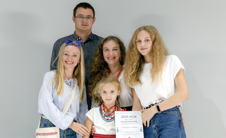 Юна славутчанка Соломія Дебопре стала володаркою Гран-прі у Всеукраїнському конкурсі етноблогерів