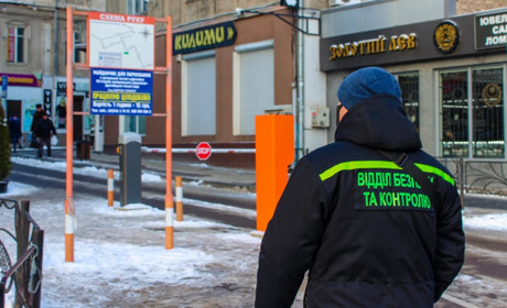 У Дрогобичі порушники паркування сплатили понад півтора мільйона гривень штрафів за рік