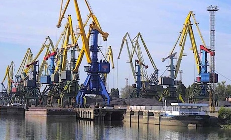 Среди морских портов Украины Измаил обработал больше всех судов