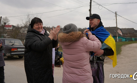 «Немає нічого, чого не може витримати людина». З полону повернувся городоччанин Валентин Шатурський