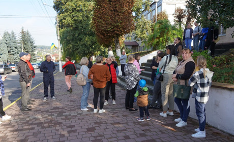 Фінальні етапи освітньої реформи найскладніші: які труднощі виникають у Городку і як їх вирішують