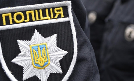 У Переяславі після сварки з дружиною чоловік публікував її інтимні фото у соцмережі: хроніка поліції