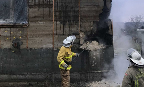 У селі Півці Ржищівської ОТГ рятувальники загасили пожежу