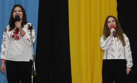 Фестиваль патріотичної пісні «Ми – УКРАЇНЦІ»: Таланти Старокостянтинівщини захопили серця глядачів