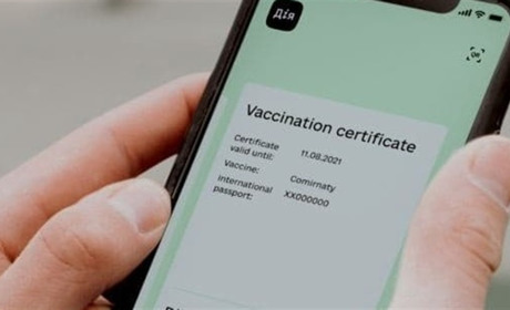 У «жовтих» зонах посилили карантинні обмеження: для кого вакцинація стала обов'язковою