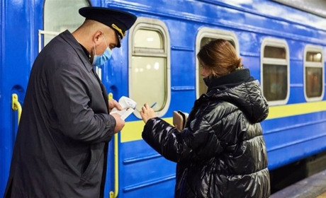 Нові правила від «Укрзалізниці»: яких пасажирів не пустять у потяг