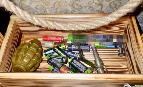 Звягелянин зберігав вдома корпус ручної гранати та підривач, які знайшов біля річки