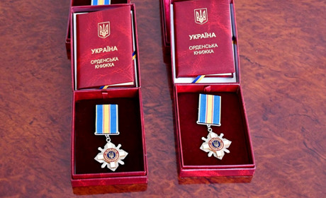 Шістьох полеглих захисників з Нікополя посмертно відзначили державними нагородами