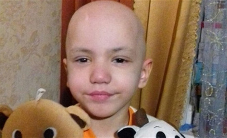 Помоги своим. Дамиан перенёс пересадку костного мозга, нужен дорогостоящий препарат