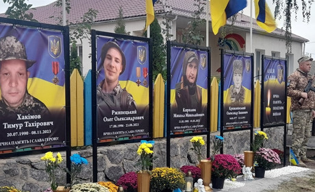 Живуть у серцях земляків: у Чернятині облаштували Алею пам’яті