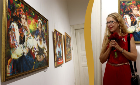 “Так людина торкається до свого коріння”: у Дрогобичі відкрили виставку портретів Катерини Білетіної