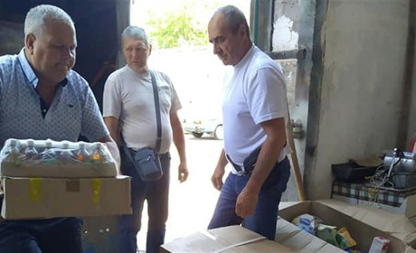 Дві тонни продуктів, 8 тонн ліків та 10 генераторів: шахтарські міста отримали гумдопомогу