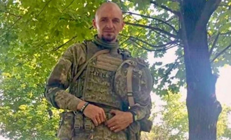 Нетішин знову у скорботі: на війні загинув морський піхотинець Святослав Мельник