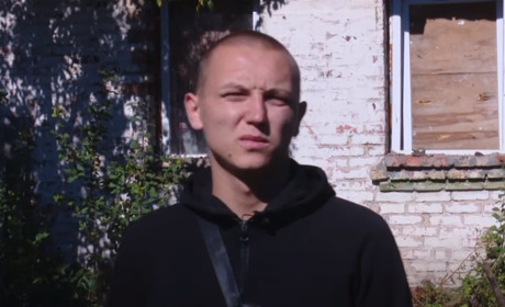 російські снаряди вбили рідну людину та пошкодили дім Ярослава Шибирина під час обстрілів Бобровиці