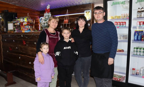 Як родина із Сіверська відкрила “Корчму” в Миколаївці