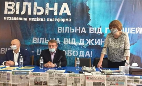 День журналіста - в умовах обмеження, але з вітаннями та нагородами